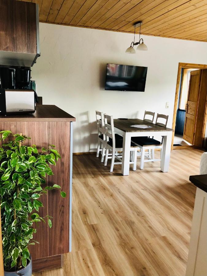 Ruhige Ferienwohnung Direkt Am Rennsteig Neuhaus am Rennweg Zewnętrze zdjęcie